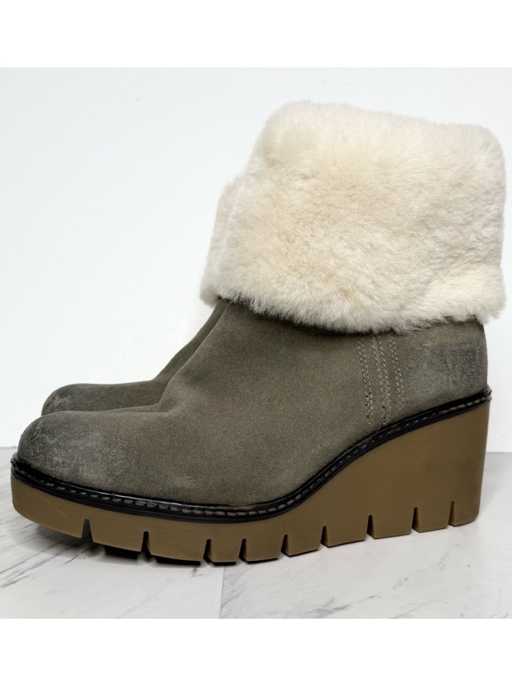 Vintage Foundry Co Poppy Fur Cuff Green Bootie 8